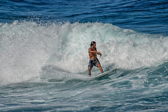 01-02 Ho'okipa Surfers--9
