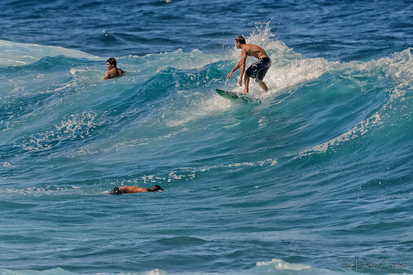 01-02 Ho'okipa Surfers--25