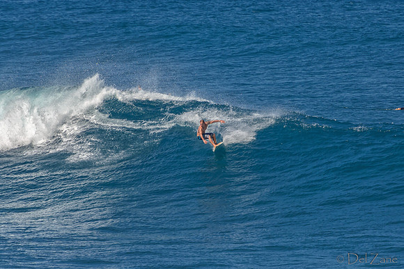 01-18 Ho'okipa Surfers TIFFS--3