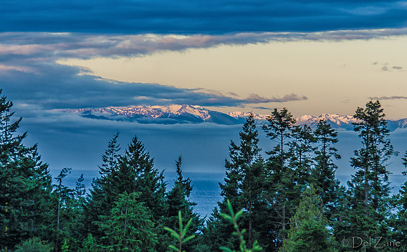 Sunrise over the Olympic Mountains-4