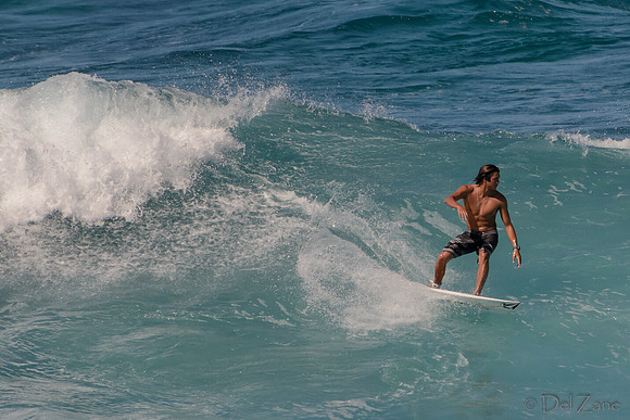 01-02 Ho'okipa Surfers--21