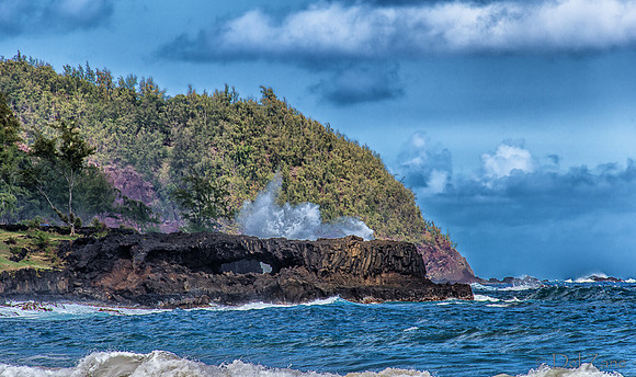 Big Waves from Hana-35