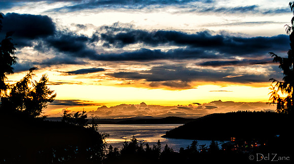 03-22 Golden Sunset Tiffs--11