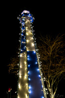 12-03 MH Nighttime Xmas Display--6