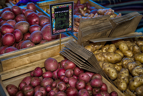 11-17 Indoor Farmers Market-76
