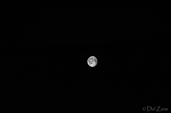 03-29 Early Morning Moon-1