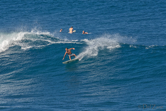 01-18 Ho'okipa Surfers TIFFS--5
