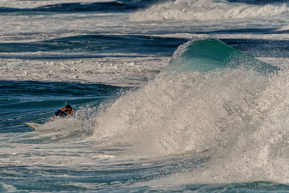 01-02 Ho'okipa Surfers--32