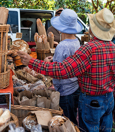 06-21 Farmers Market Tiffs--2