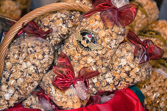 11-17 Indoor Farmers Market-32