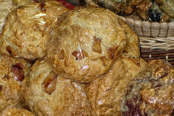 11-23-2013  Xmas Farmers' Market II--34