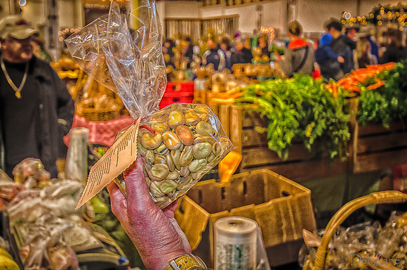 11-17 Indoor Farmers Market-162