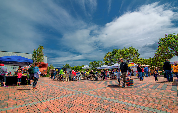 Farmers' Market 2--2