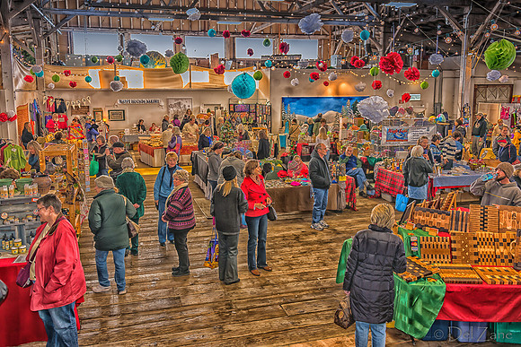 11-23-2013  Xmas Farmers' Market-