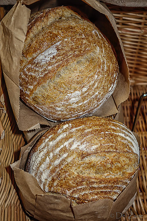 11-23-2013  Xmas Farmers' Market II--28