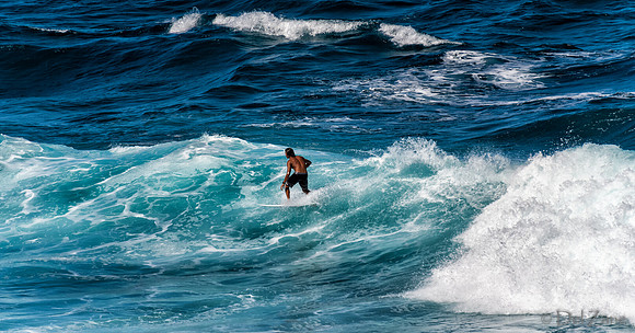 01-02 Ho'okipa Surfers--4