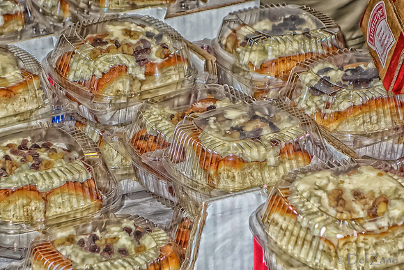 11-23-2013  Xmas Farmers' Market II--33