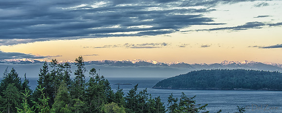 Sunrise over the Olympic Mountains-1