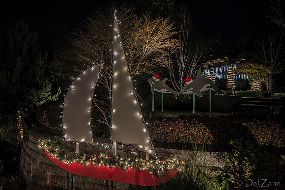 11-27-13  Marine Heights Night Xmas Display--6