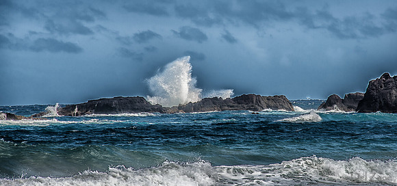 Big Waves from Hana-37