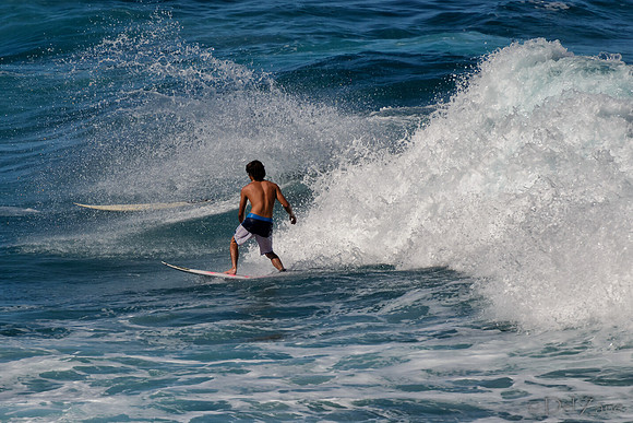 01-02 Ho'okipa Surfers--23
