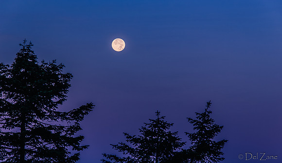 09-30 Sunday Morning Moonset-1