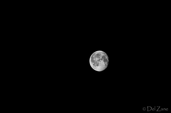 03-29 Early Morning Moon-2