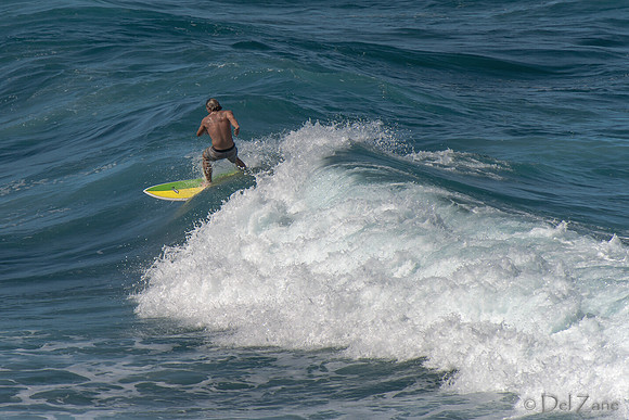 01-02 Ho'okipa Surfers--12