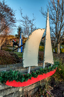 12-03 MH Daylight Xmas Display-11
