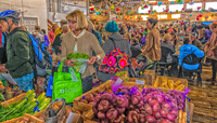 11-23-2013  Xmas Farmers' Market--2