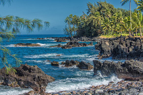 Big Waves from Hana-16