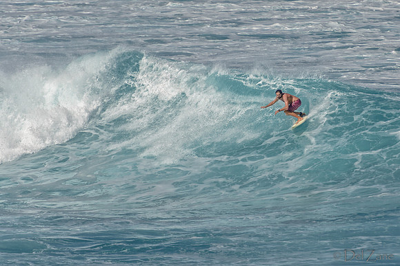 01-18 Ho'okipa Surfers TIFFS--8