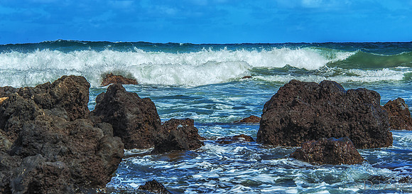 Big Waves from Hana-22