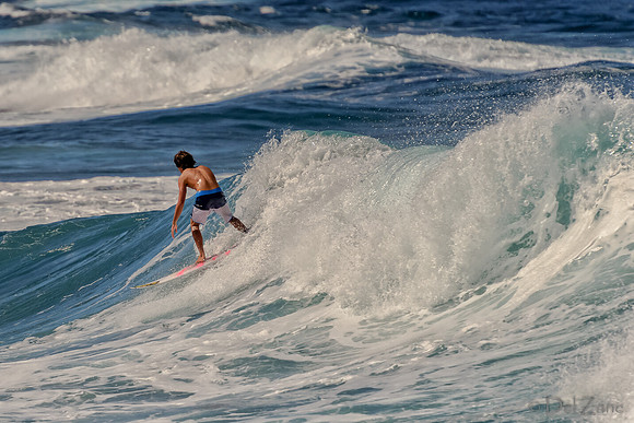 01-02 Ho'okipa Surfers--31