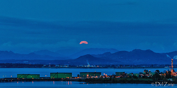 Supermoon Rising-1