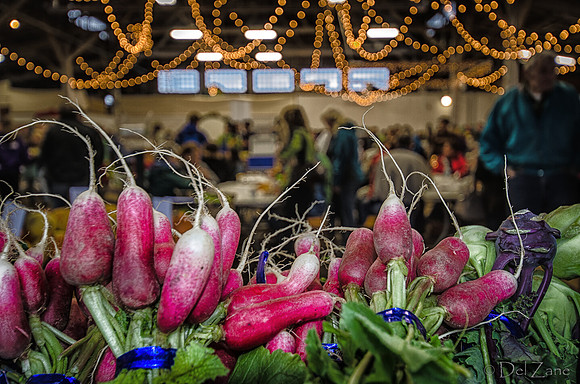 11-17 Indoor Farmers Market-166