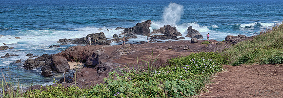01-02 Ho'okipa Surfers--37