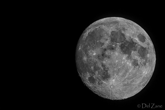 10-16 Full Moon D800 28-300mm--3