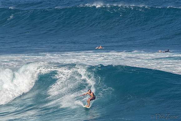 01-18 Ho'okipa Surfers TIFFS--5