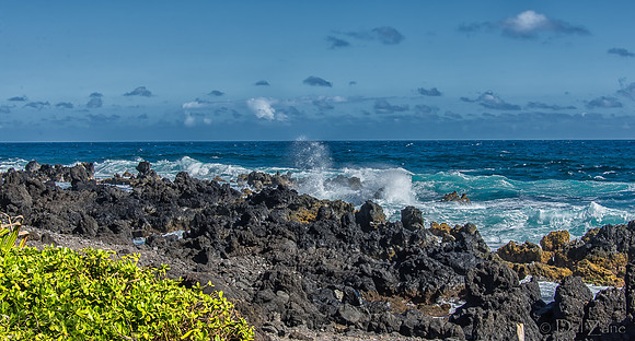 Big Waves from Hana-17