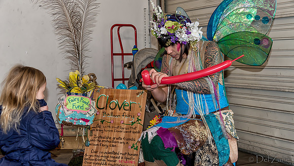 11-23-2013  Xmas Farmers' Market--60