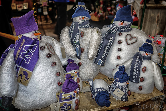 11-23-2013  Xmas Farmers' Market II--8