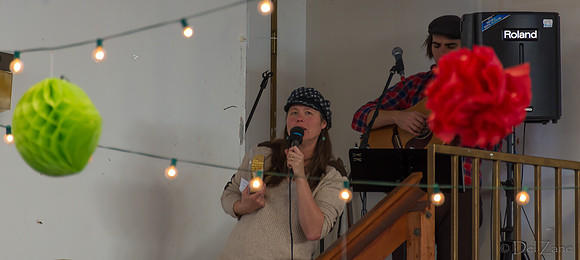 11-23-2013  Xmas Farmers' Market--56