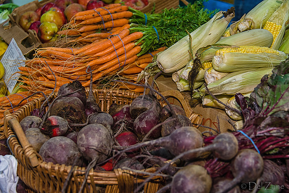 11-17 Indoor Farmers Market-45