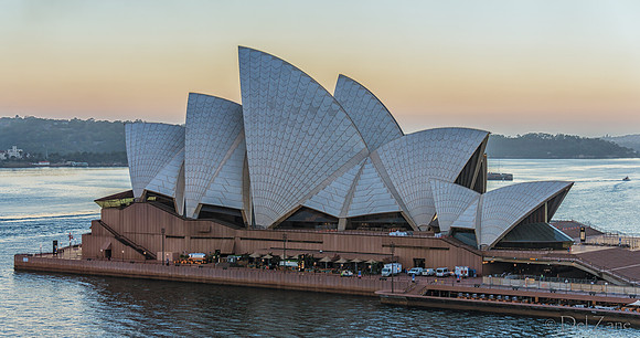 01-d D800 Sydney Op House, C Quay, Rock--49