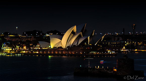 01-d D800 Sydney Op House, C Quay, Rock--2